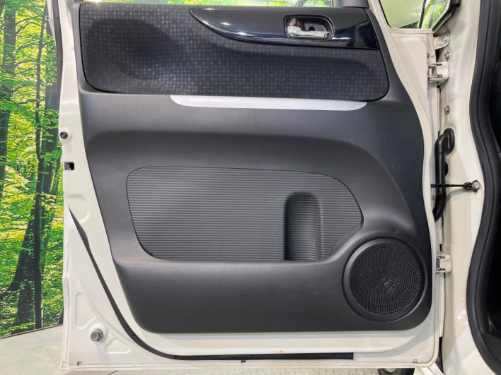 2016 Honda N-BOX CUSTOM DBA-JF1 (UW-69f495bdeabdb)[16]