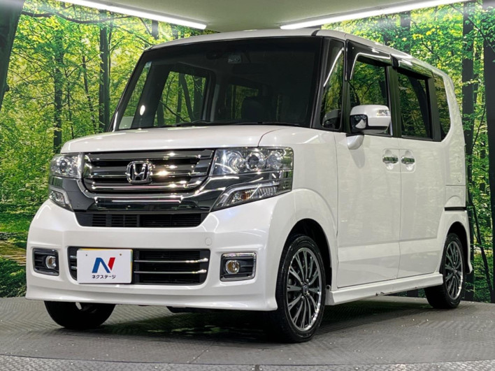 2016 Honda N-BOX CUSTOM DBA-JF1 (UW-69f495bdeabdb)[4]