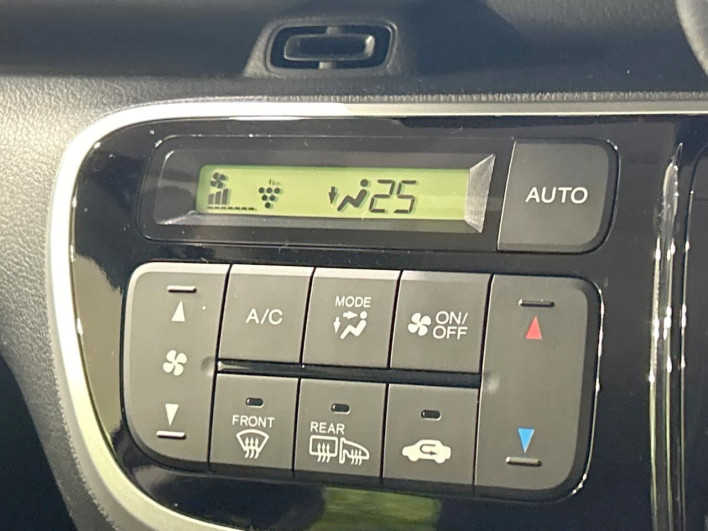 2017 Honda N-BOX DBA-JF1 (UW-69f495be28c2f)[25]