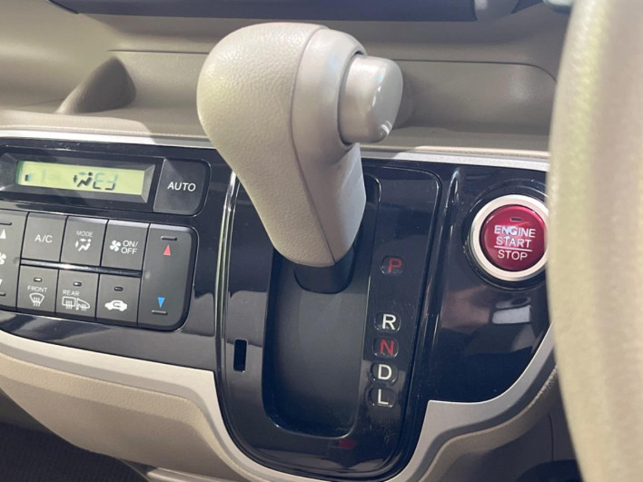 2013 Honda N-BOX DBA-JF2 (UW-69f495bebadd4)[29]