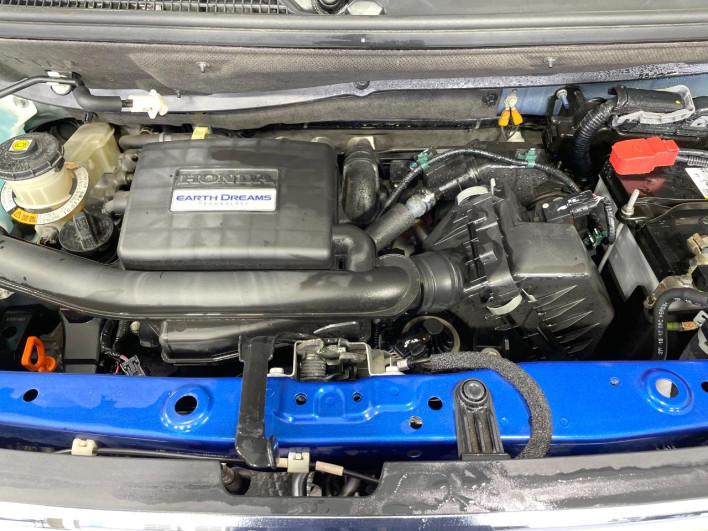 2018 Honda N-BOX DBA-JF3 (UW-69f495bf6dcc3)[6]