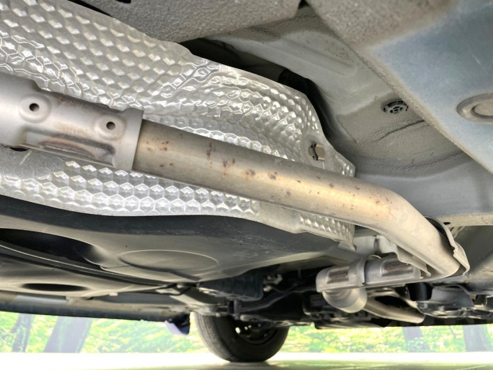 2018 Honda N-BOX DBA-JF3 (UW-69f495bf6dcc3)[24]