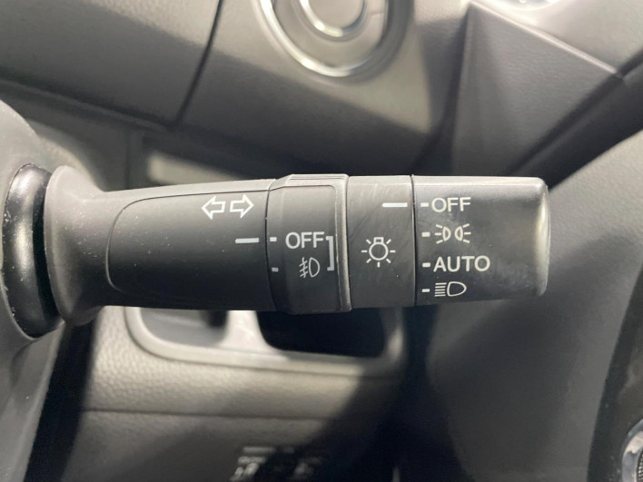 2018 Honda N-BOX CUSTOM DBA-JF3 (UW-69f495bfe767a)[28]