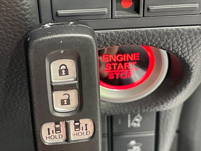 2018 Honda N-BOX CUSTOM DBA-JF3 (UW-69f495bfe767a)[23]