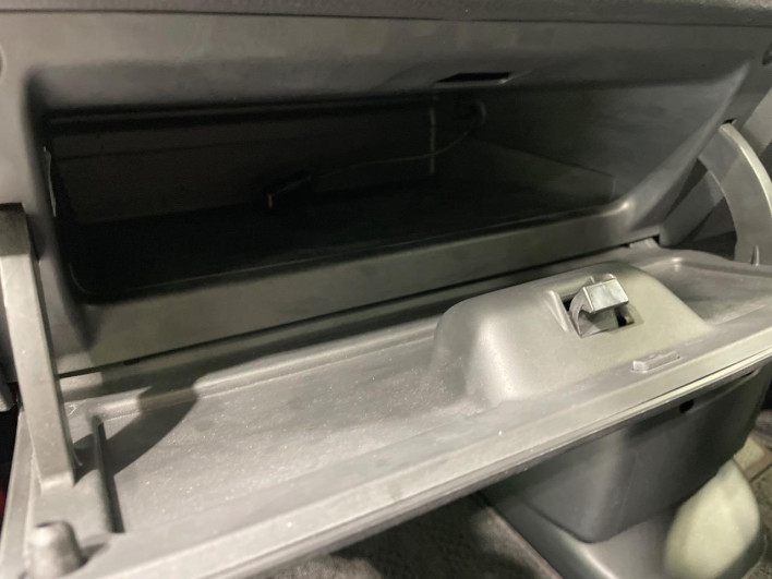 2018 Honda N-BOX CUSTOM DBA-JF3 (UW-69f495bfe767a)[9]