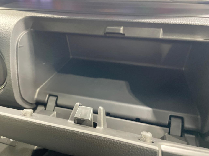 2018 Honda N-BOX CUSTOM DBA-JF3 (UW-69f495bfe767a)[25]