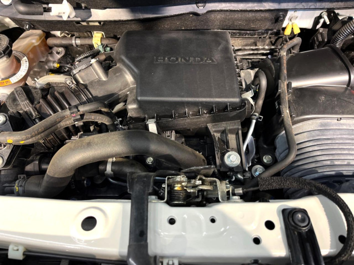 2023 Honda N-BOX CUSTOM 6BA-JF3 (UW-69f495c668aab)[4]
