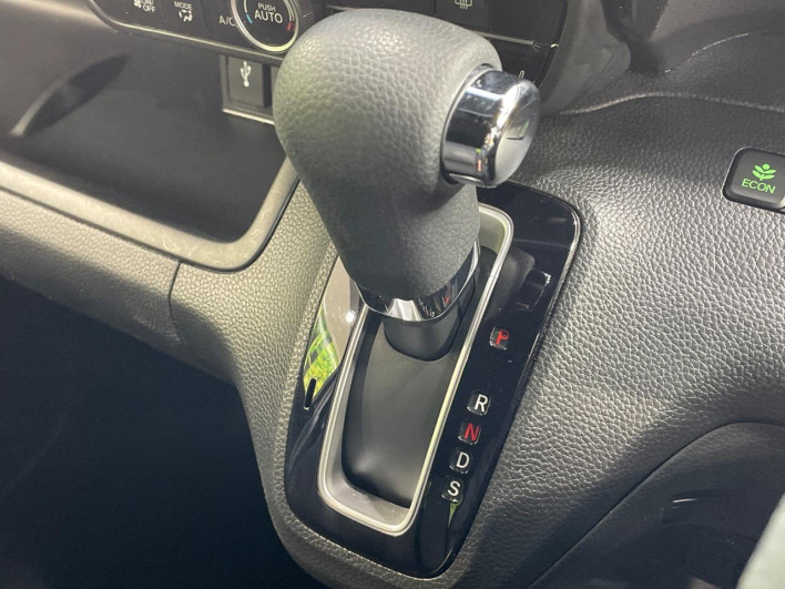 2021 Honda N-BOX CUSTOM 6BA-JF3 (UW-69f495c89b0df)[15]