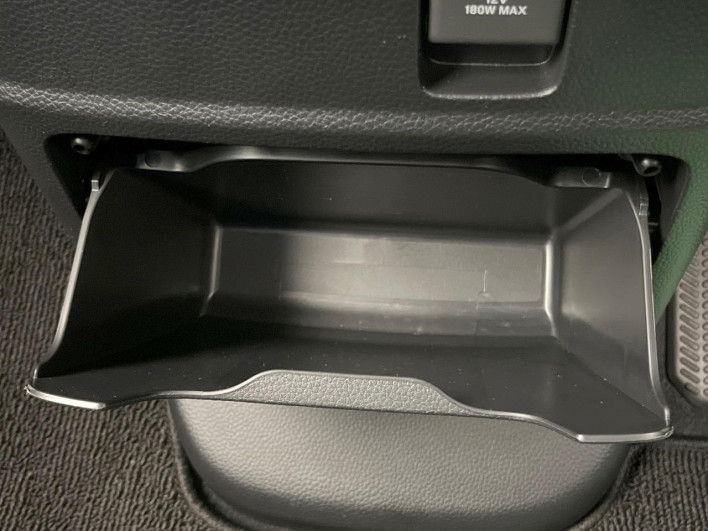 2022 Honda N-BOX CUSTOM 6BA-JF3 (UW-69f495c8d5807)[27]