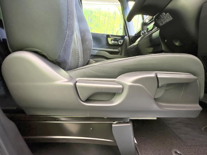 2022 Honda N-BOX CUSTOM 6BA-JF3 (UW-69f495c8d5807)[14]