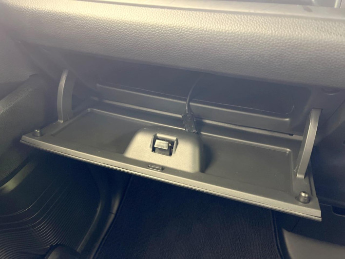 2022 Honda N-BOX CUSTOM 6BA-JF3 (UW-69f495c8d5807)[28]