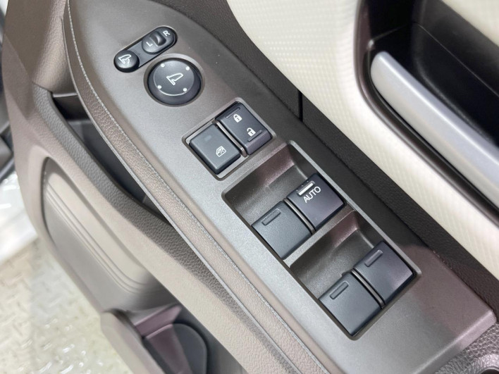 2022 Honda N-BOX 6BA-JF3 (UW-69f495ca963e0)[24]