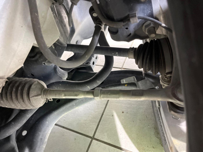 2023 Honda N-BOX CUSTOM 6BA-JF3 (UW-69f495caf3e9b)[24]
