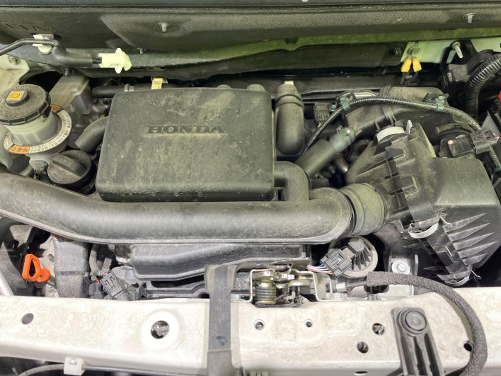 2023 Honda N-BOX CUSTOM 6BA-JF3 (UW-69f495caf3e9b)[4]