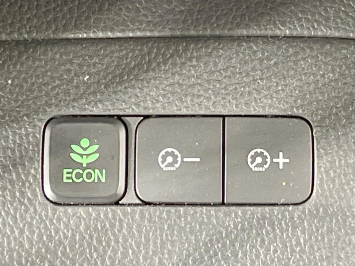 2018 Honda N-BOX CUSTOM DBA-JF4 (UW-69f495cc377ee)[22]