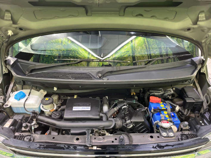 2019 Honda N-BOX CUSTOM DBA-JF4 (UW-69f495cc48efb)[12]