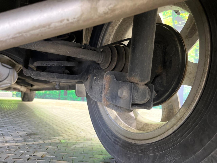 2019 Honda N-BOX CUSTOM DBA-JF4 (UW-69f495cc48efb)[18]