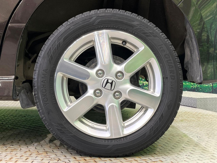 2019 Honda N-BOX CUSTOM DBA-JF4 (UW-69f495cc48efb)[24]