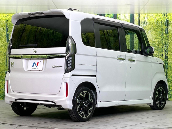 2019 Honda N-BOX CUSTOM DBA-JF4 (UW-69f495cc98961)[18]