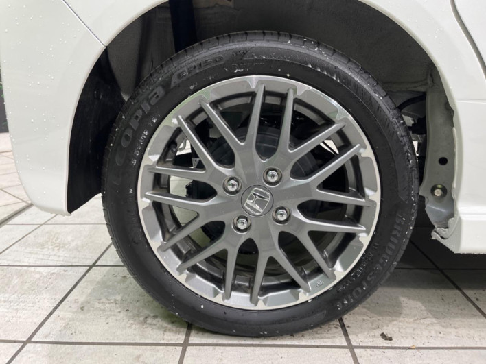 2025 Honda N-BOX CUSTOM 6BA-JF5 (UW-69f495d1c987e)[21]