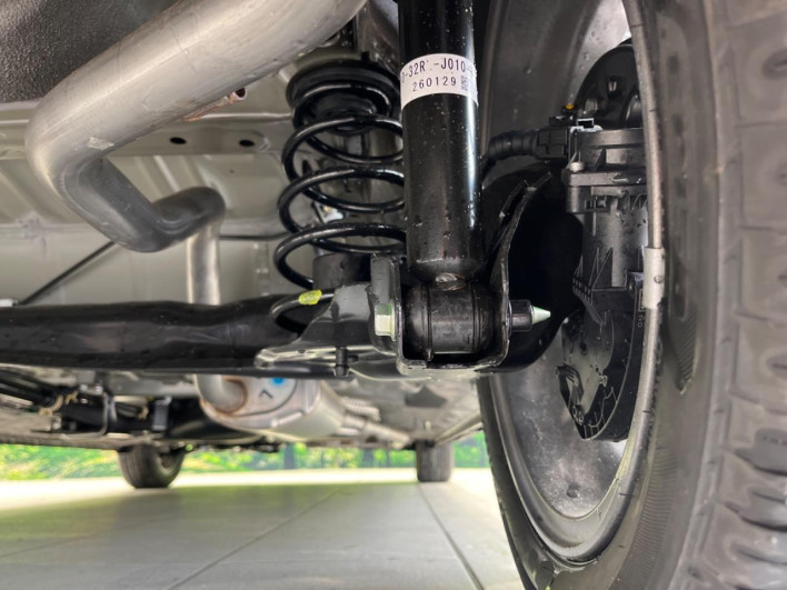 2026 Honda N-BOX CUSTOM 6BA-JF5 (UW-69f495d267fcf)[14]