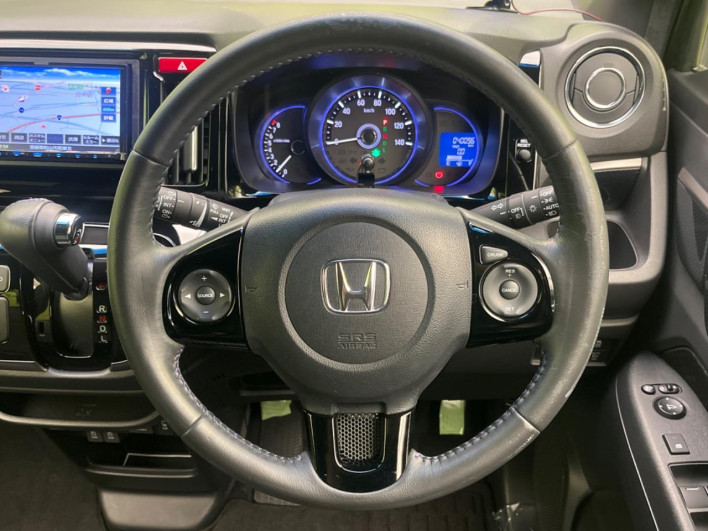 2019 Honda N-WGN Custom DBA-JH1 (UW-69f495d7c9136)[26]