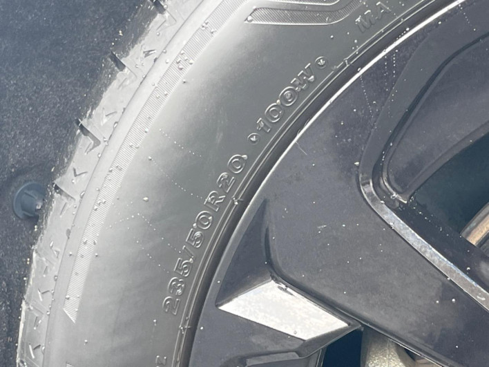 2022 Mazda CX-60 3CA-KH3R3P (UW-69f495e2db2d6)[14]