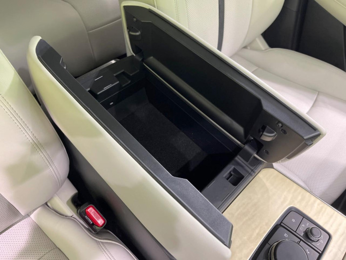 2022 Mazda CX-60 3CA-KH3R3P (UW-69f495e3d11f1)[20]
