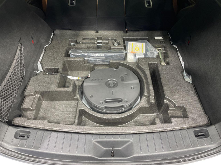 2022 Mazda CX-60 3CA-KH3R3P (UW-69f495e47f739)[22]