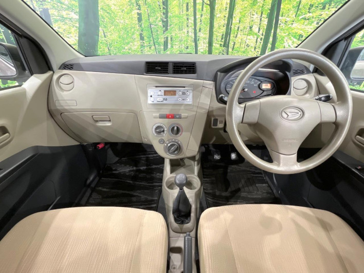 2014 Daihatsu Mira DBA-L285S (UW-69f495e71d70f)[28]