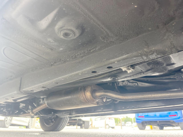 2014 Daihatsu Move Conte DBA-L575S (UW-69f495e9a0015)[25]