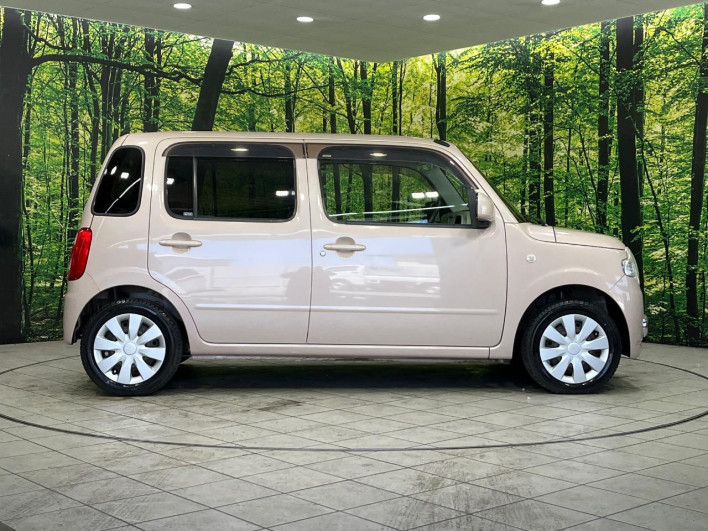 2011 Daihatsu Mira Cocoa DBA-L675S (UW-69f495ea4fa53)[20]