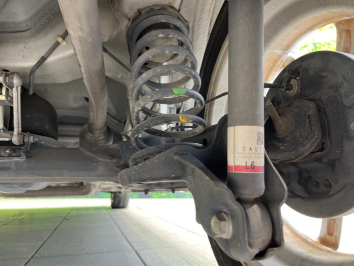 2013 Subaru Stella DBA-LA100F (UW-69f495eb682e6)[15]