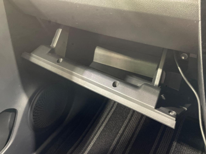 2017 Daihatsu Cast DBA-LA250S (UW-69f495ee86dfd)[21]