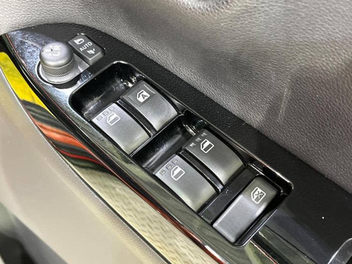 2016 Daihatsu Cast DBA-LA260S (UW-69f495efab70d)[14]