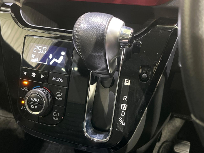2016 Daihatsu Cast DBA-LA260S (UW-69f495efab70d)[20]
