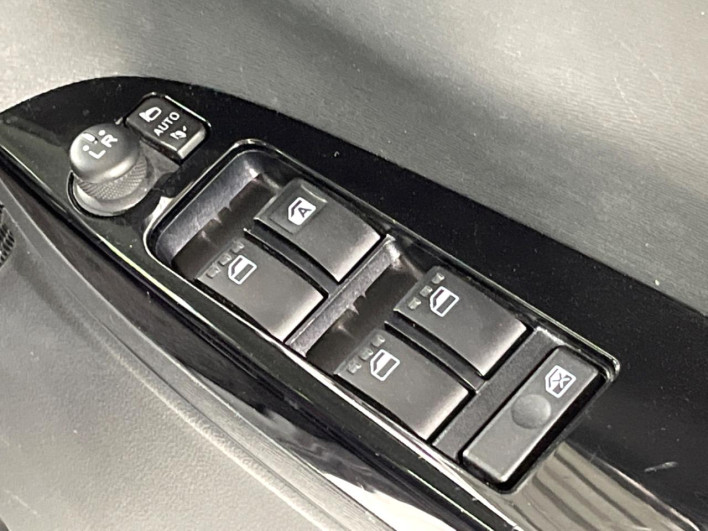 2016 Daihatsu Tanto DBA-LA600S (UW-69f495f889daa)[9]
