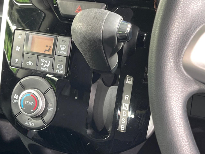 2016 Daihatsu Tanto DBA-LA600S (UW-69f495f889daa)[15]