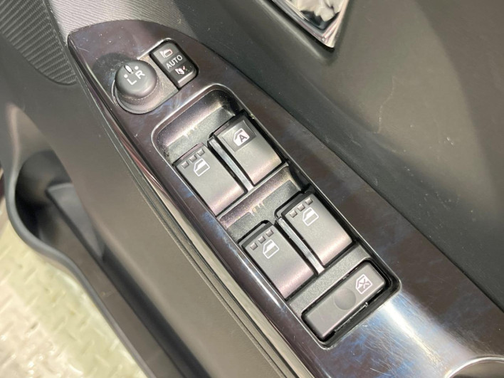 2019 Daihatsu Tanto DBA-LA600S (UW-69f495fa5458a)[25]