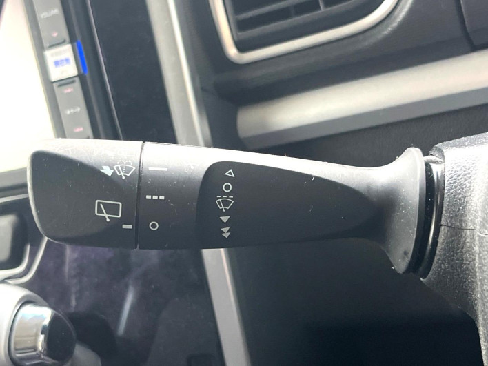 2019 Daihatsu Tanto DBA-LA600S (UW-69f495fadb0a7)[23]