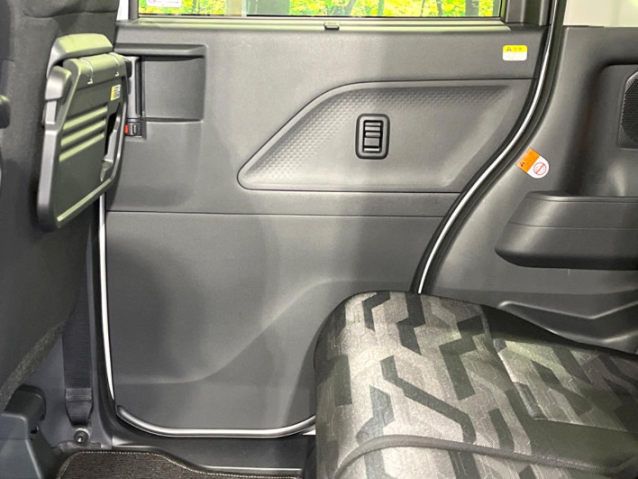 2023 Daihatsu Tanto 5BA-LA650S (UW-69f495fcddd63)[8]