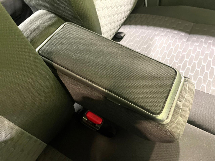 2015 Daihatsu Wake DBA-LA700S (UW-69f49600d1ac1)[23]