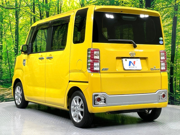 2015 Daihatsu Wake DBA-LA700S (UW-69f49600d1ac1)[7]