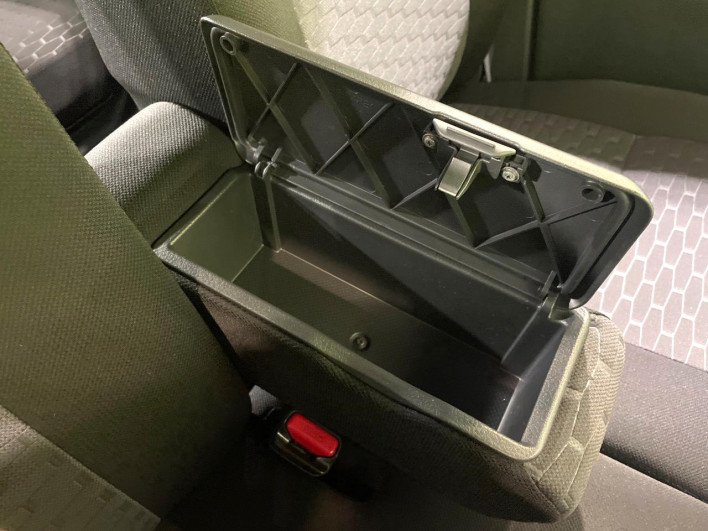 2015 Daihatsu Wake DBA-LA700S (UW-69f49600d1ac1)[24]