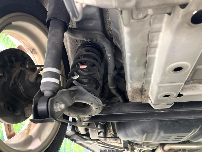 2015 Daihatsu Wake DBA-LA700S (UW-69f496014f0cd)[22]
