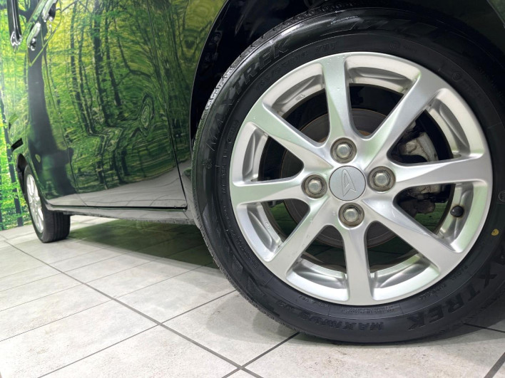 2015 Daihatsu Wake DBA-LA700S (UW-69f496014f0cd)[14]