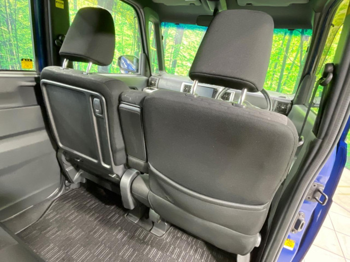 2016 Daihatsu Wake DBA-LA700S (UW-69f4960157be2)[19]