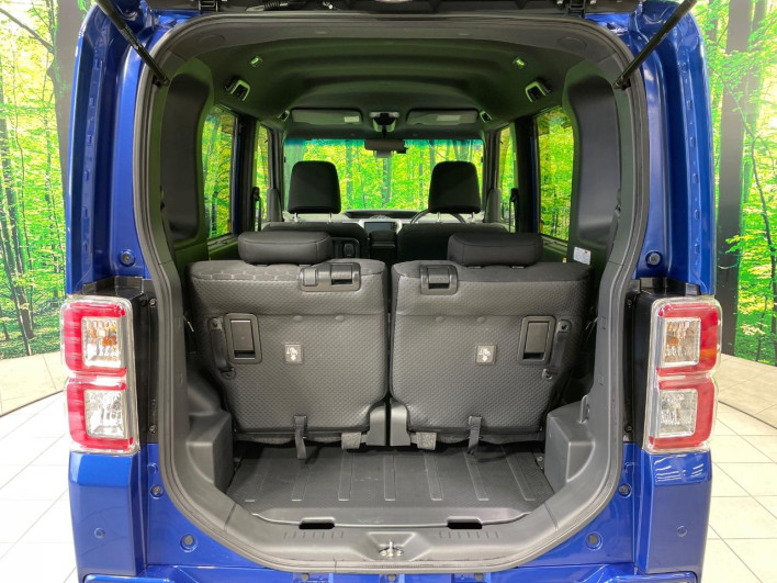 2016 Daihatsu Wake DBA-LA700S (UW-69f4960157be2)[17]
