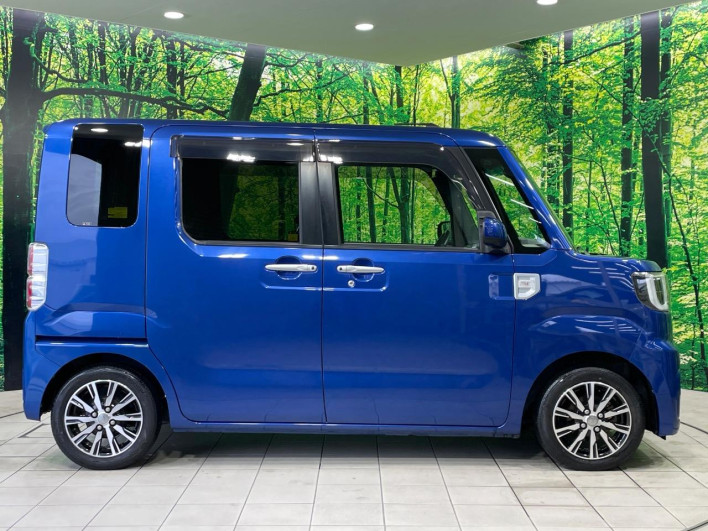 2016 Daihatsu Wake DBA-LA700S (UW-69f4960157be2)[26]