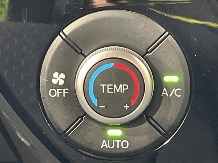 2017 Daihatsu Wake DBA-LA700S (UW-69f49601d0a1f)[16]